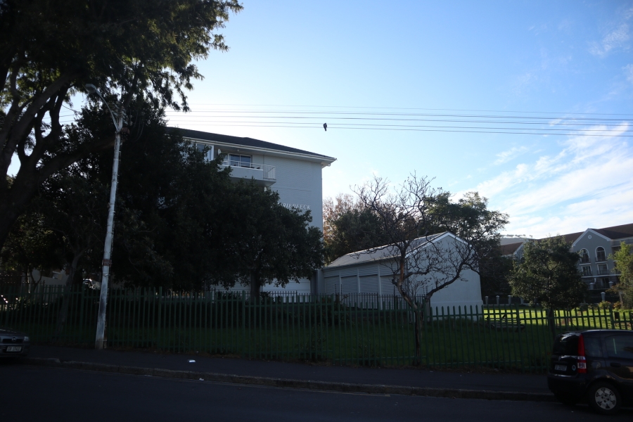 To Let 2 Bedroom Property for Rent in Gardens Western Cape